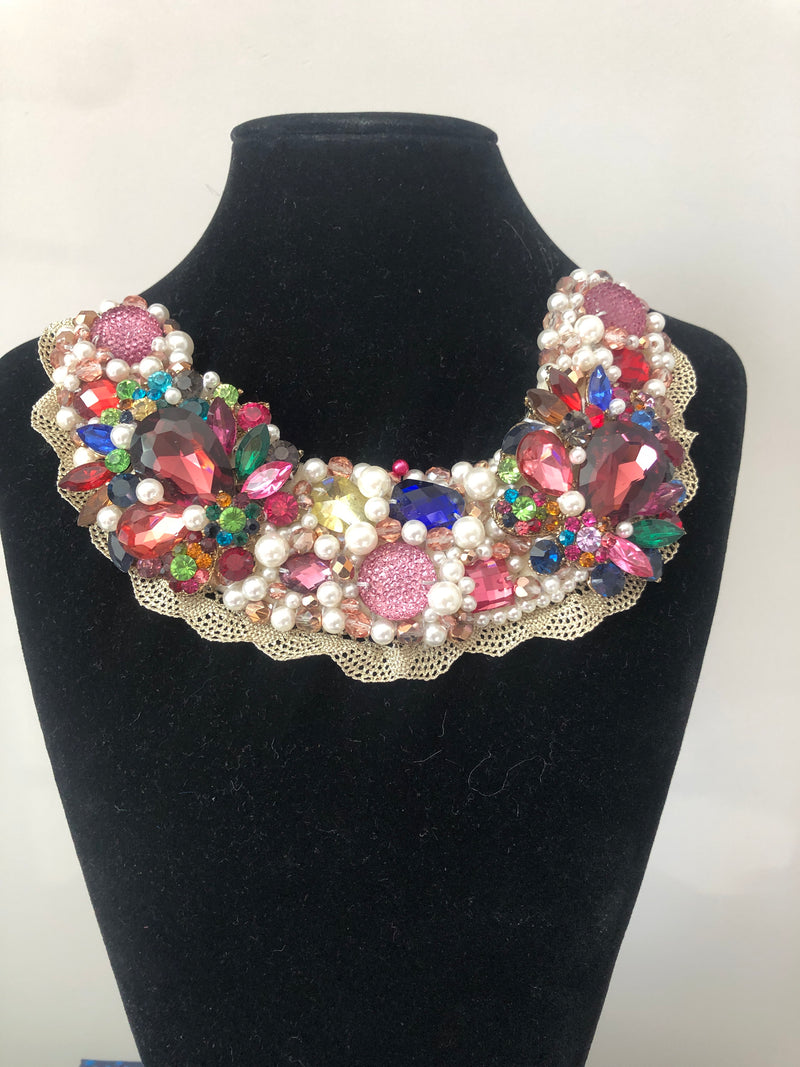 Small Collar - Pearl, Plum Pink and Multicoloured Crystals