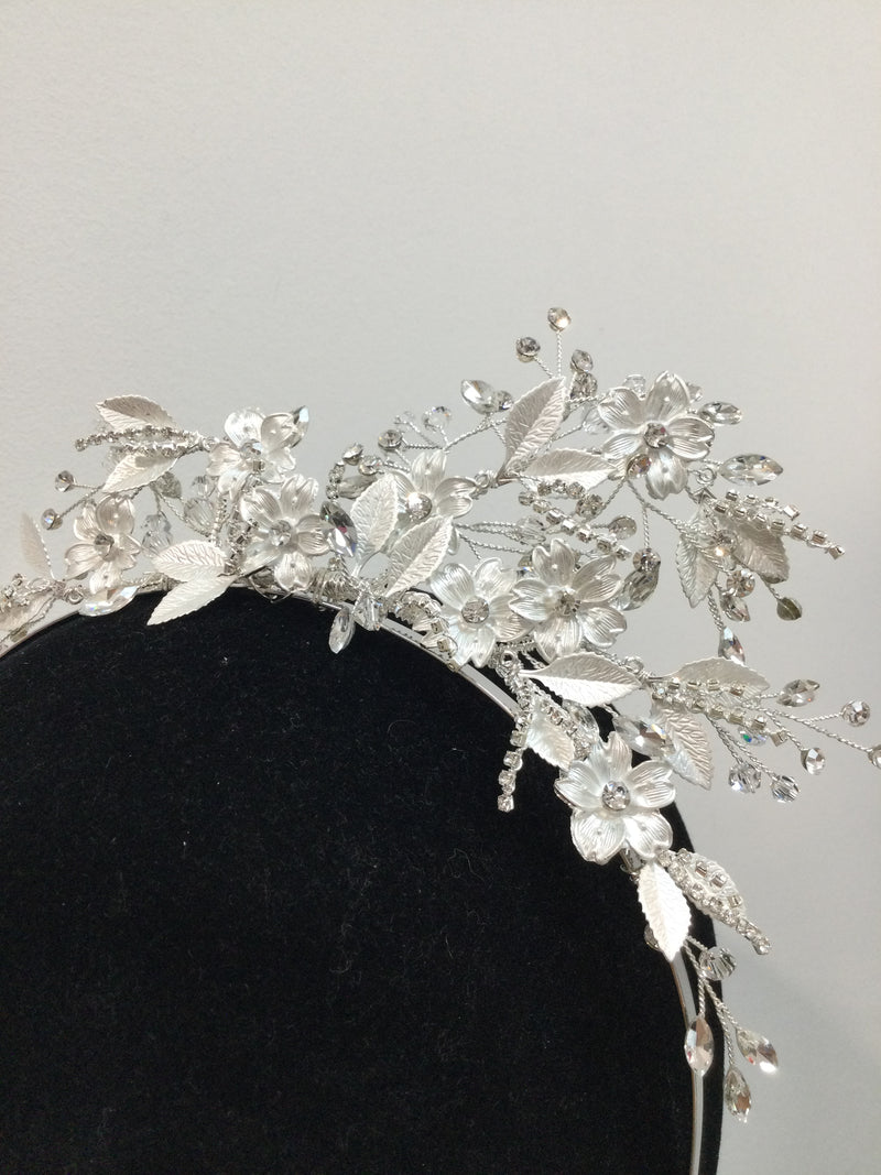 Wren Headpiece